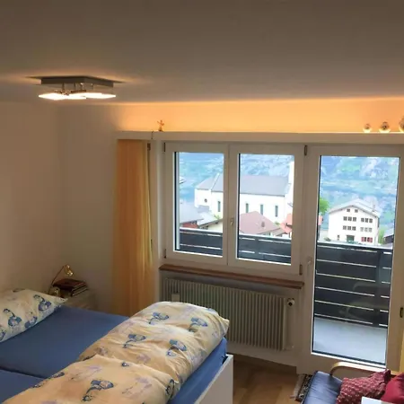Moderne 3,5 Zimmer Ferienwohnung Apartment